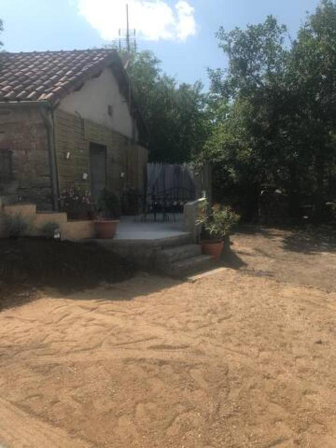 Petite Maison Pleine Nature La Bastide-Pradines Esterno foto